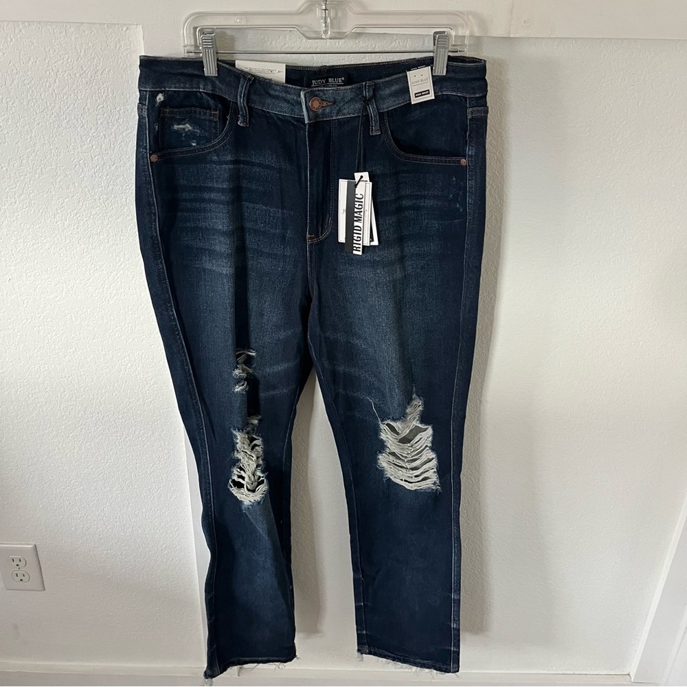 Judy Blue Women’s 15/32 High Waist Rigid Magic Dark Wash Jeans NWT